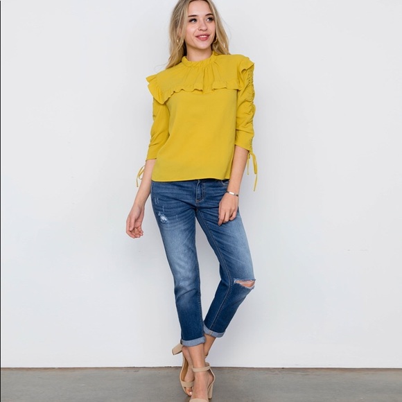 NWT Mustard Yellow Ruffle + ruched sleeve blouse - Picture 2 of 7